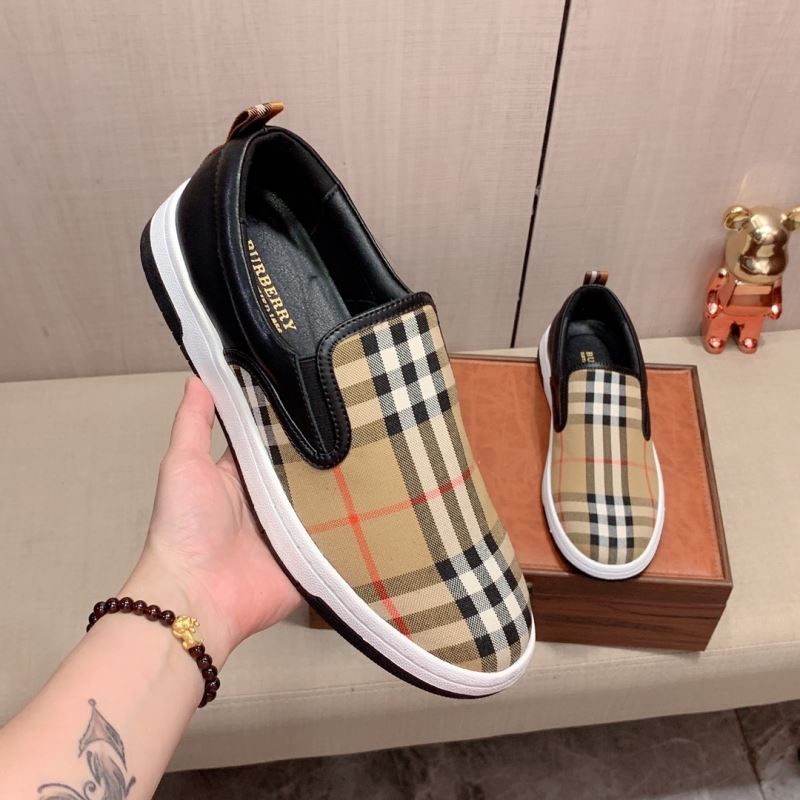 Burberry Low Shoes